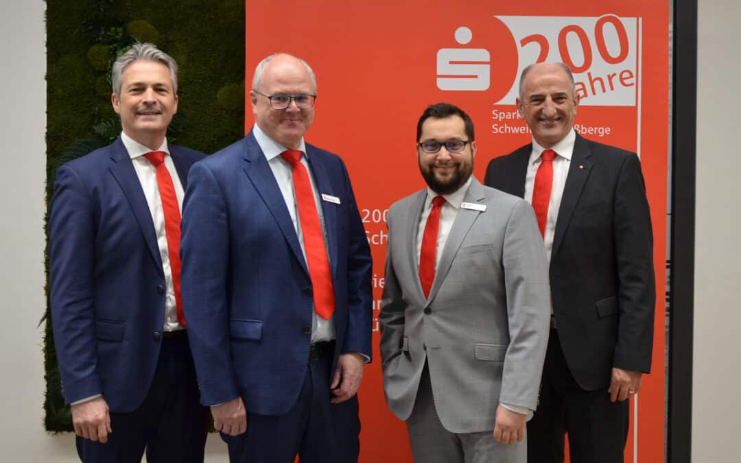 Bernd Schmitt in den Ruhestand verabschiedet, nach 46 Jahren bei der Sparkasse