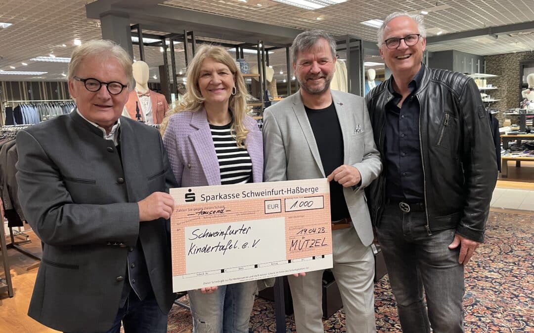 Mützel spendet der Schweinfurter Kindertafel