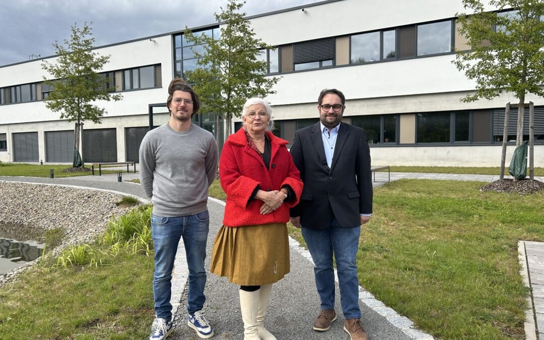 Besuch der zweiten Bürgermeisterin und des Abfallberaters bei P.A.C