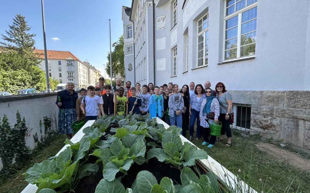 Einweihung des Schulgartens an der Friedenschule Schweinfurt – Kooperation mit Servicebetrieb