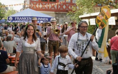 Beliebte Schweinfurter Stadtteils-Kirchweih am letzten Juni Wochenende