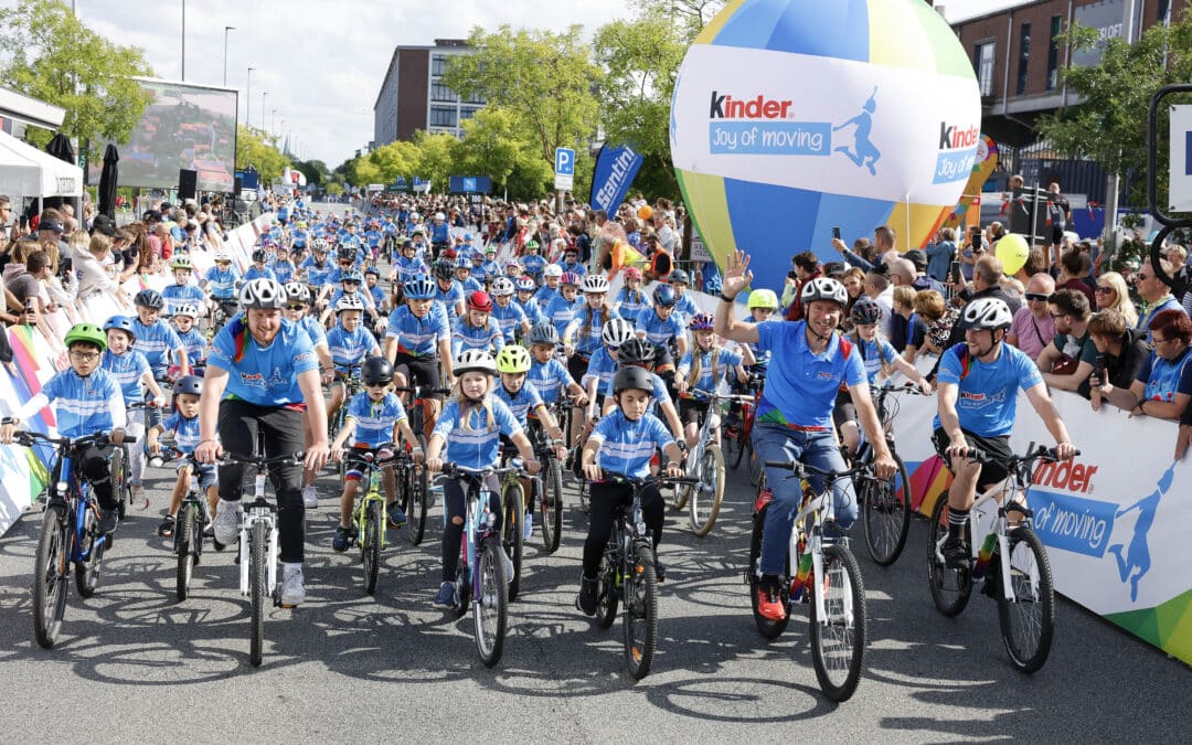 Die „kinder Joy of Moving mini tour“ bei der Lidl Deutschland Tour in Schweinfurt