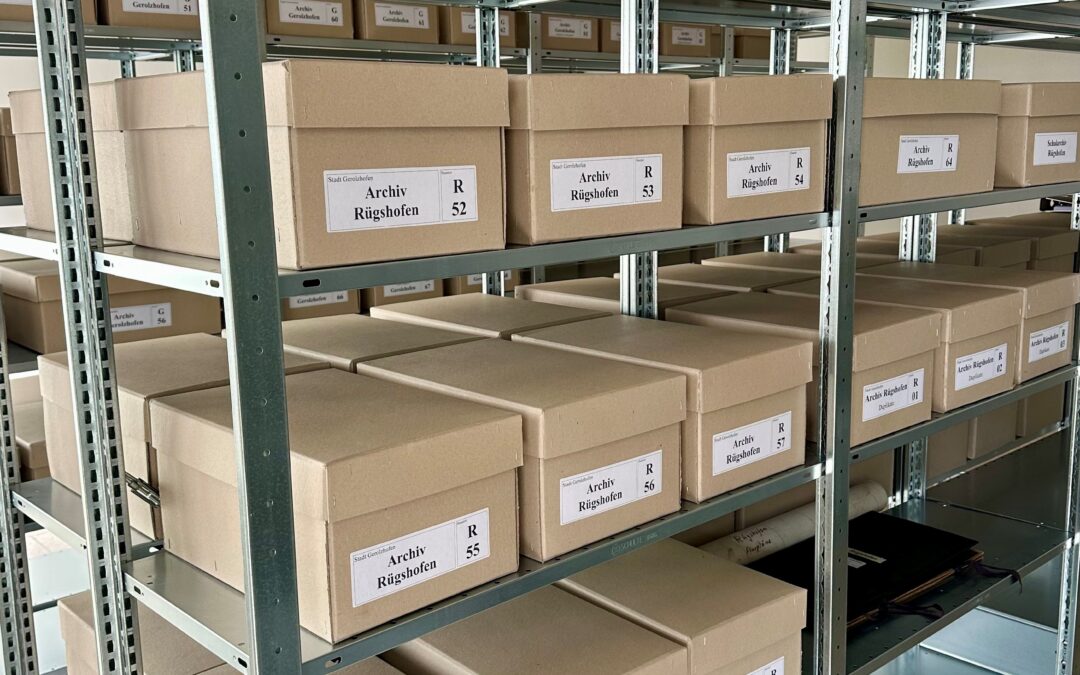 Exponate, Dokumente oder Fotos für Archiv und städtische Museen