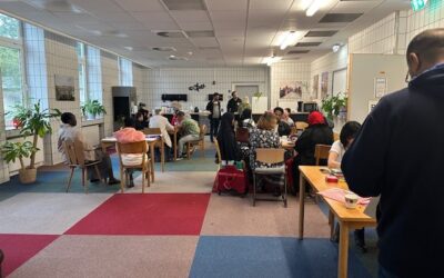 Treffen zur Förderung des Austauschs und der Integration im Übergangswohnheim