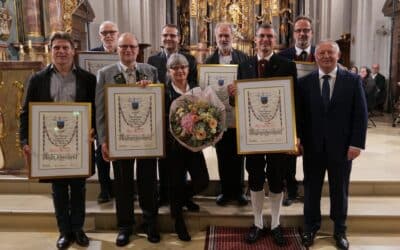 Verleihung der Kulturehrenbriefe in der Klosterkirche der Bayerischen Musikakademie