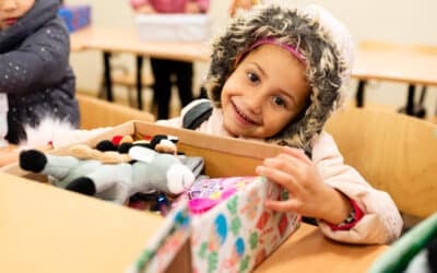 Über 66.000 „Geschenke mit Herz“ sorgen für strahlende Kinderaugen