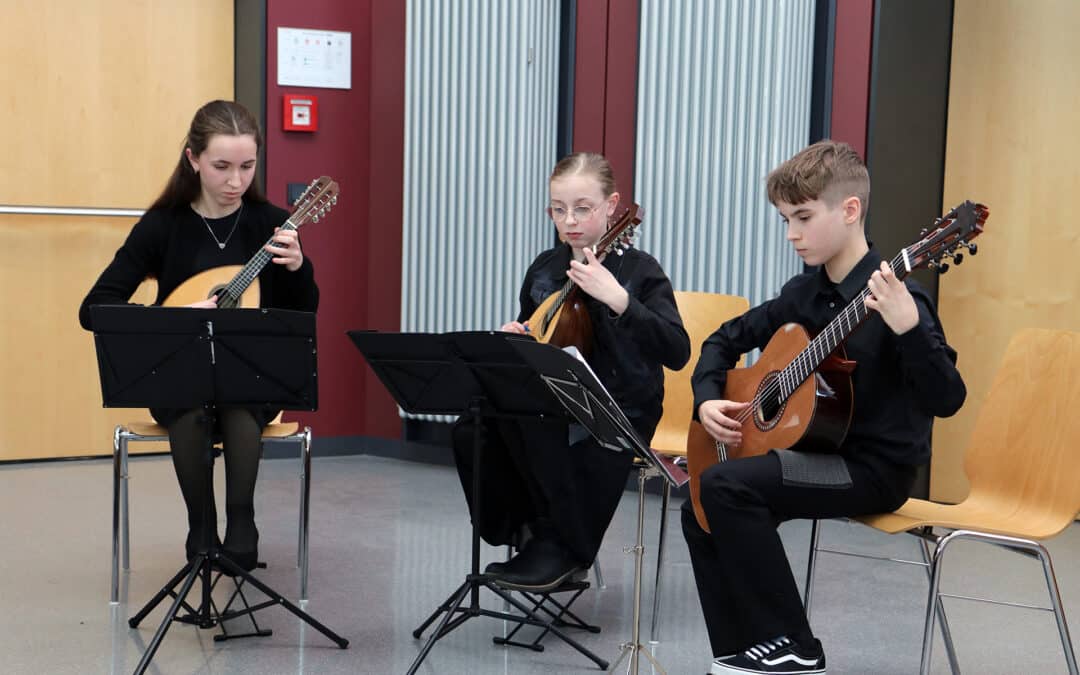 Renkhoff Stiftung und Gesellschaft der Förderer und Freunde der THWS ehren hervorragende Abschlussarbeiten