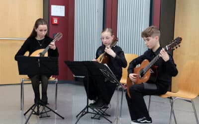 Renkhoff Stiftung und Gesellschaft der Förderer und Freunde der THWS ehren hervorragende Abschlussarbeiten