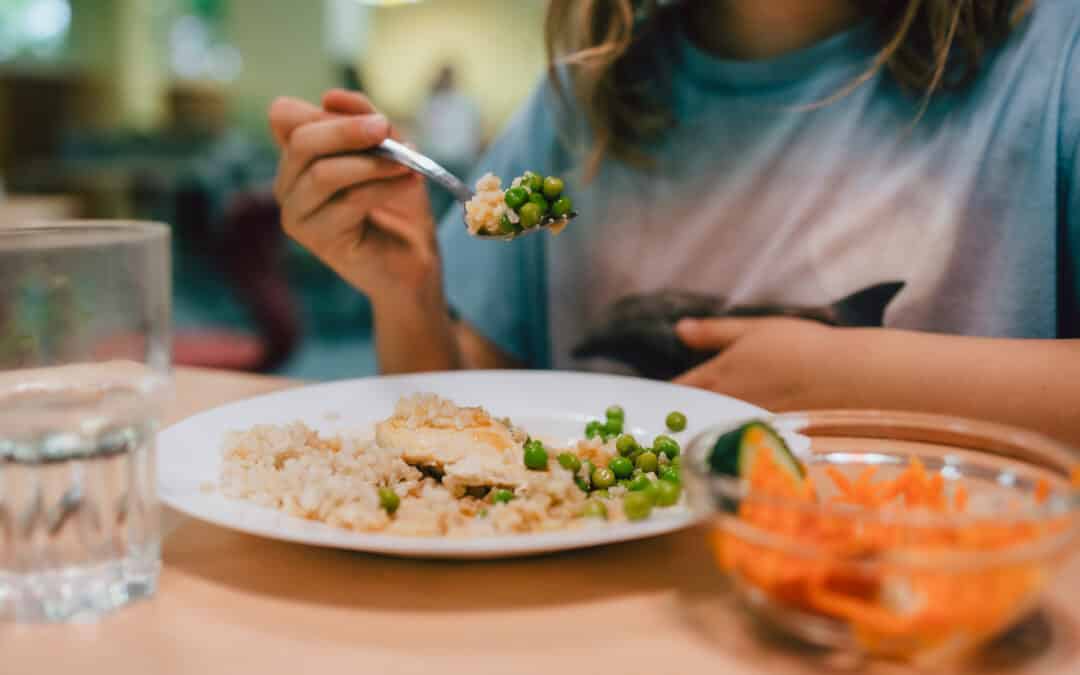Von 1 bis 18: Chance auf warmes Essen zum Null-Tarif  für alle 9.190 Kinder und Jugendlichen in Schweinfurt