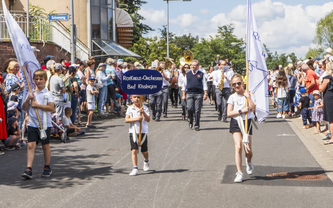 Für den Festzug zum Rakoczy-Fest am Sonntag, 27. Juli werden Schildträger gesucht