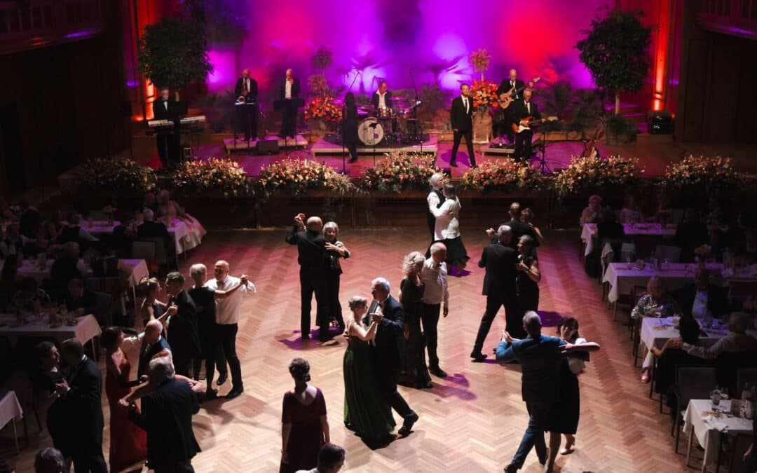 Wahl der Rosenkönigin – Drei Anwärterinnen stellen sich vor