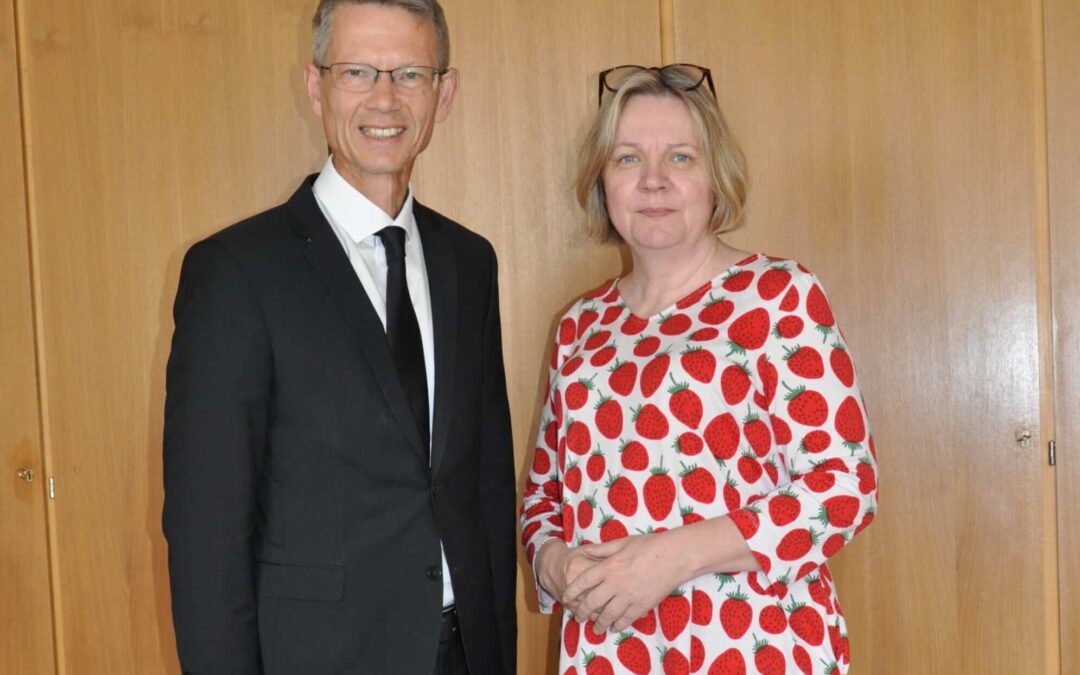 Verwaltungsaustausch zwischen Seinäjoki und Schweinfurt Anita Stenfors für dreiwöchiges Praktikum zu Gast in Schweinfurt