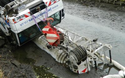 Zusammenstoß von Elektromobil mit Pkw – 91-Jähriger schwer verletzt