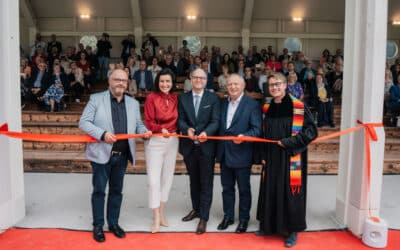 Oberbürgermeister Dr. Dirk Vogel und viele Sponsoren und Ehrengäste eröffneten am Donnerstag das neu sanierte Gebäude mit einem Fest