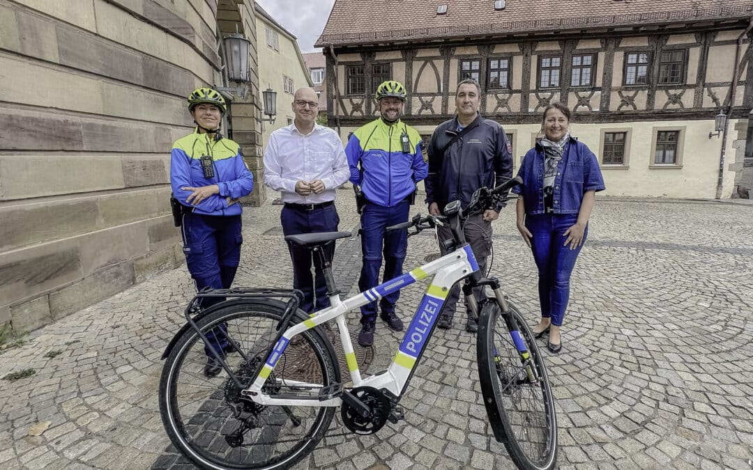 Radfahrer und Scooter-Fahrer müssen tagsüber schieben: zehn Verstöße in drei Stunden