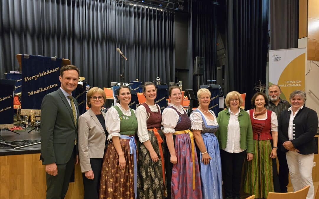 Hergolshäuser Musikanten begeistern an Ehrenamtsabenden des Landkreises rund 900 Gäste