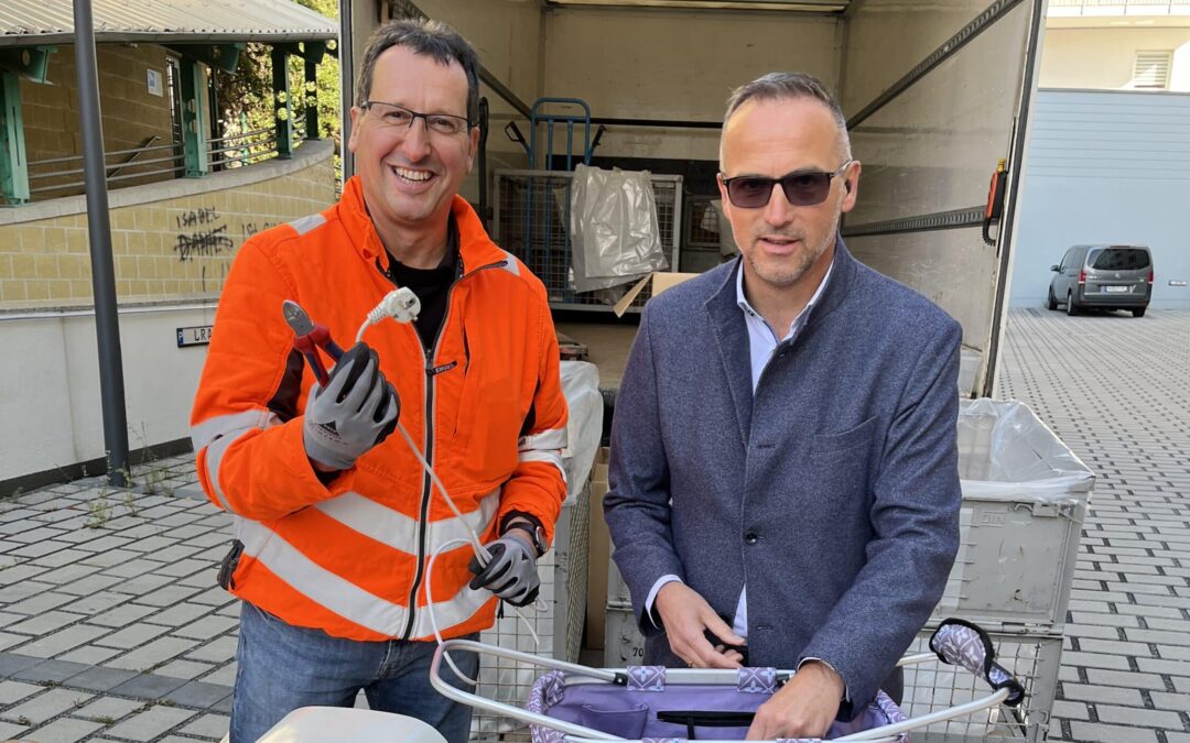 Weil jeder Stecker zählt Elektroschrott-Sammelaktion am Landratsamt Bad Kissingen