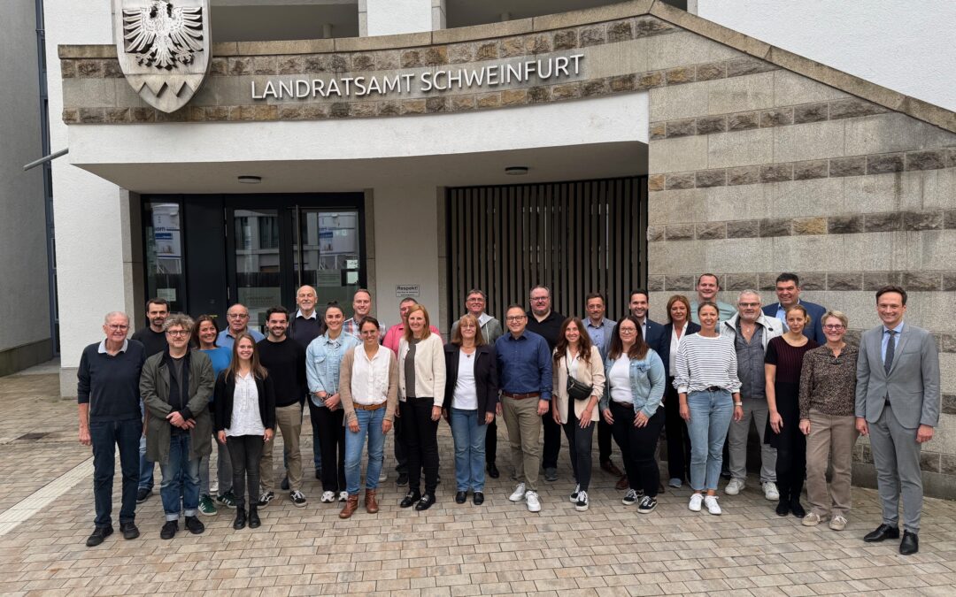 Gemeinden wollen das politische Interesse bei jungen Menschen wecken