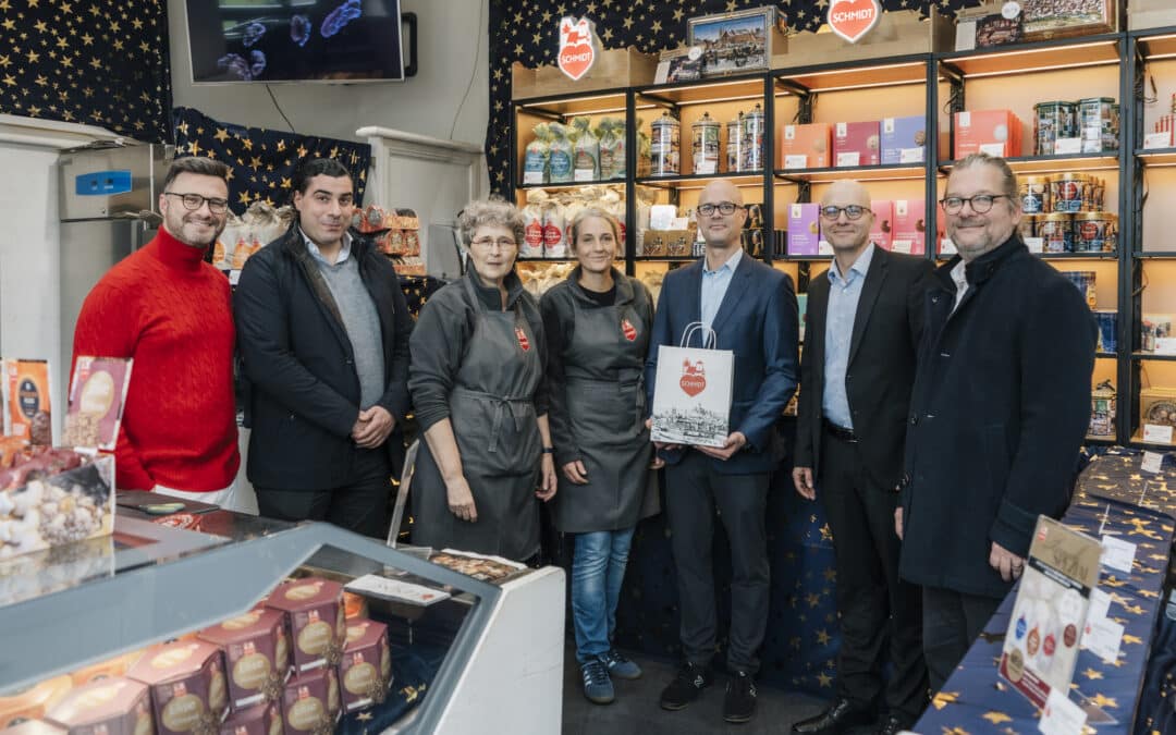 Oberbürgermeister Dr. Vogel besucht neue Lebkuchen-Schmidt-Filiale