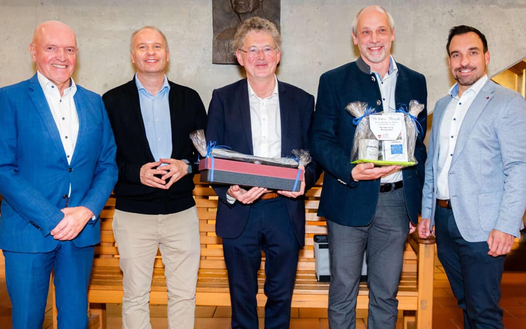 Technologietransferzentrum Elektromobilität in Bad Neustadt/Saale: Prof. Dr. Ansgar Ackva übergibt die Leitung an Prof. Dr. Henning Kasten