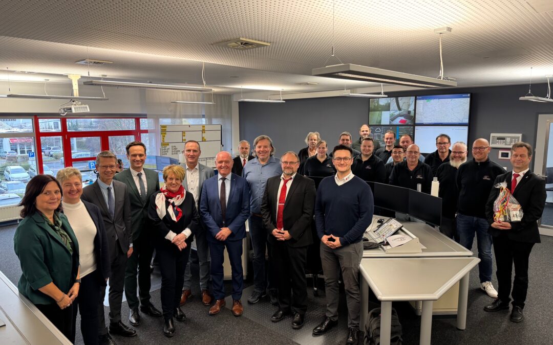 Feier für 50 Jahre Zweckverband für Rettungsdienst und Feuerwehralarmierung (ZRF) und 50 Jahre Leitstelle Schweinfurt