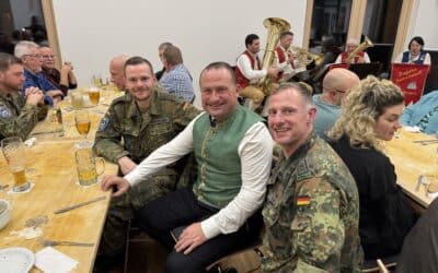 Die traditionelle Patenschafts-Schlachtschüssel