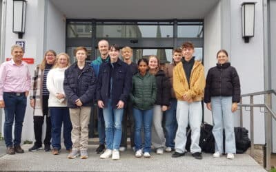 Oberbürgermeister Dr. Dirk Vogel unterstützt Schülerprojekt