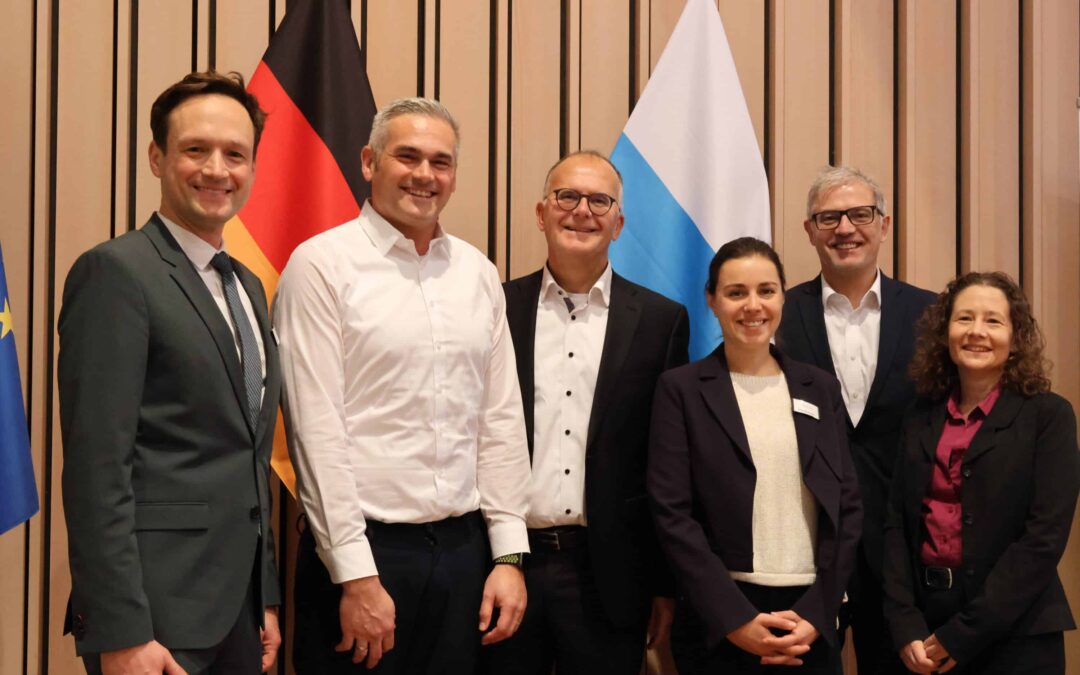 Christian Koos für fünf Jahre zum Geschäftsführer des Jobcenters Landkreis Schweinfurt bestellt