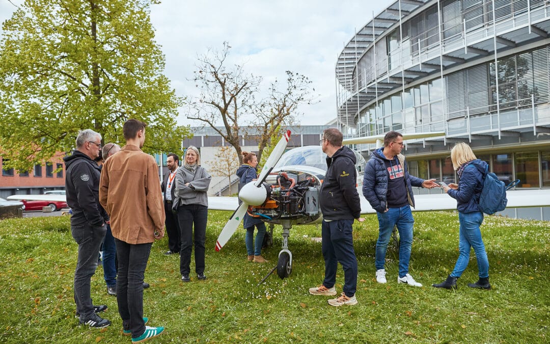 Einmalige Studienbedingungen an der THWS: Wasserstoff-Flugzeug als Praxislabor
