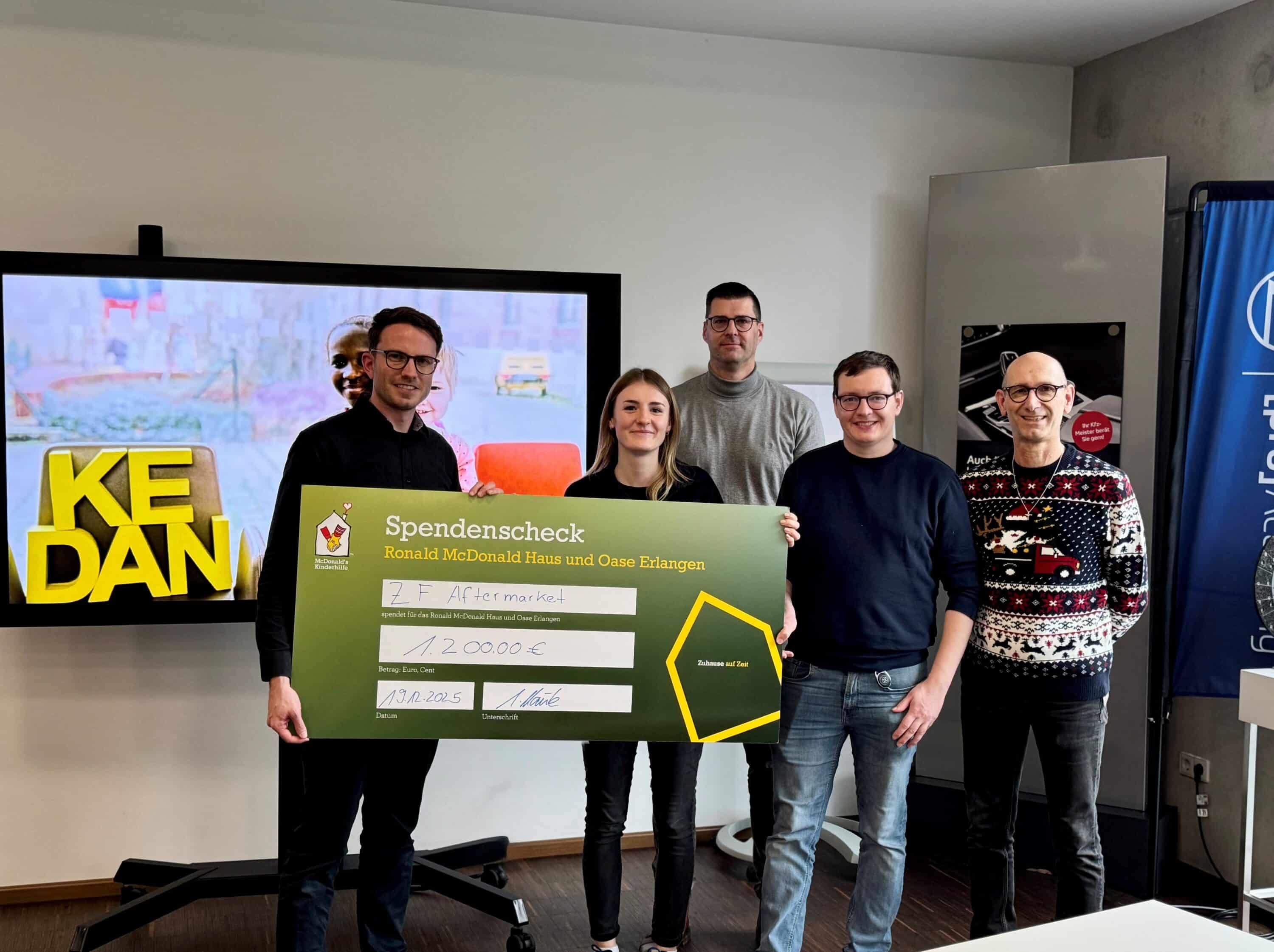 ZF_Spendenübergabe