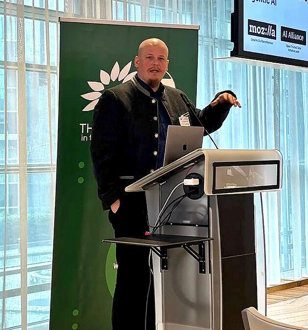 Leiter des Centers für Künstliche Intelligenz (CAIRO) zu Gast im Europäischen Parlament