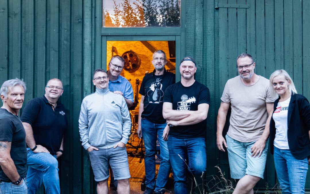 Rhöner Bluat feiert Revival beim Rhön-Festival in Wildflecken Einzigartiges Benefizevent vom 4. bis 7. Juni für den Wiederaufbau der Kissinger Hütte