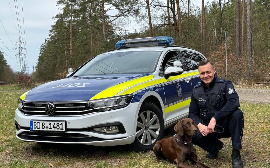 Frisch ausgebildet und einsatzbereit – Neues Zollhundeteam verstärkt die Kontrollen in Schweinfurt