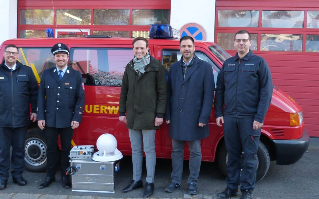 Bevölkerungsschutz: Feuerwehr Üchtelhausen erhält neue mobile Sirenen