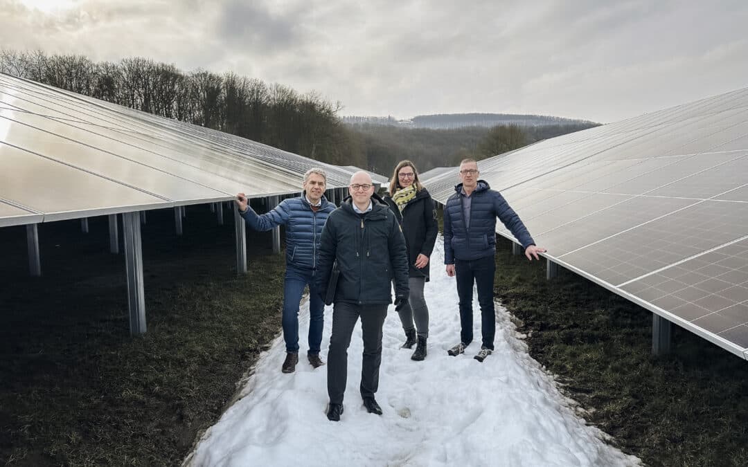 Großflächige Photovoltaikanlage an der Kläranlage Bad Kissingen