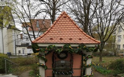 Klingenbrunnen vom Bürgerverein wieder festlich geschmückt