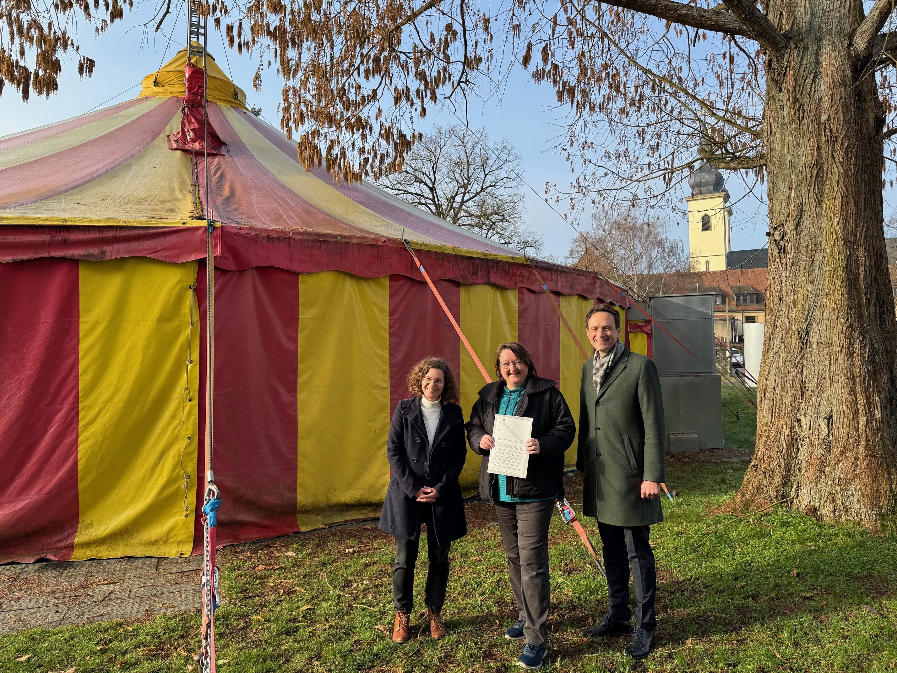 Förderbescheid JHZ_6_Foto Lösch