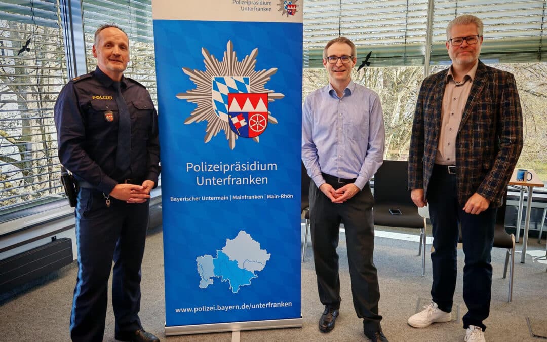 Technologietransfer im Dialog: THWS-Projekt DIG:IT KMU zu Gast im Polizeipräsidium Unterfranken
