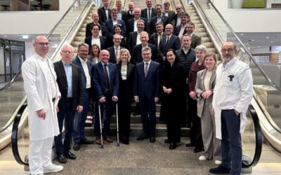 Zukunftsfähige Gesundheitsversorgung im Fokus: Präsidium des Deutschen Landkreistages besucht RHÖN-KLINIKUM