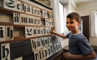 Führung durch das Aschacher Schulmuseum