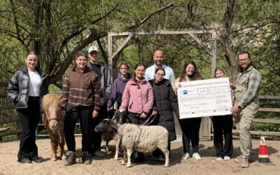 IHK-Azubis spenden 1.000 Euro