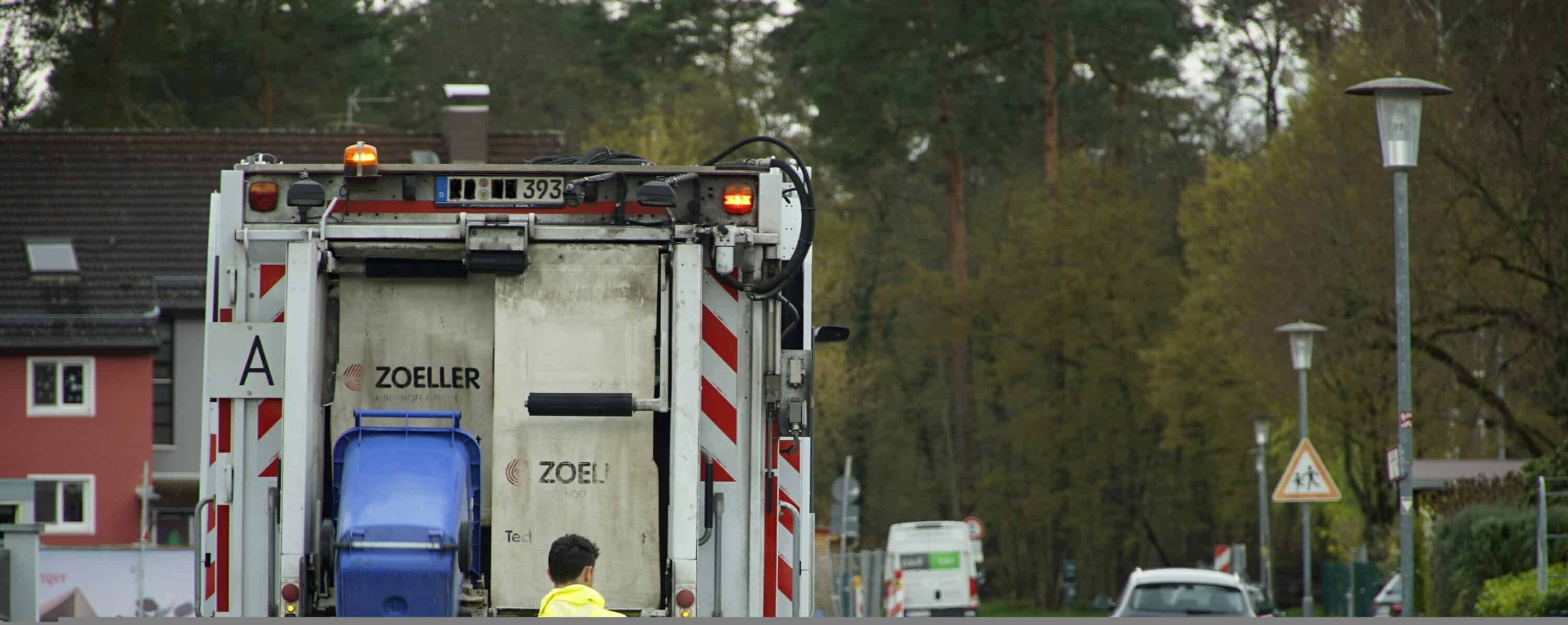 jhenning-garbage-7896500