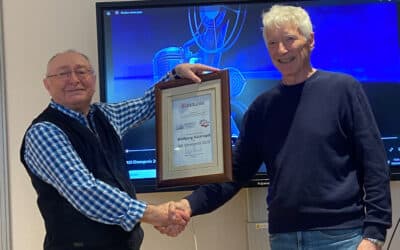 Wolfgang Rücknagel erhält ersten AKI Ehrenpreises