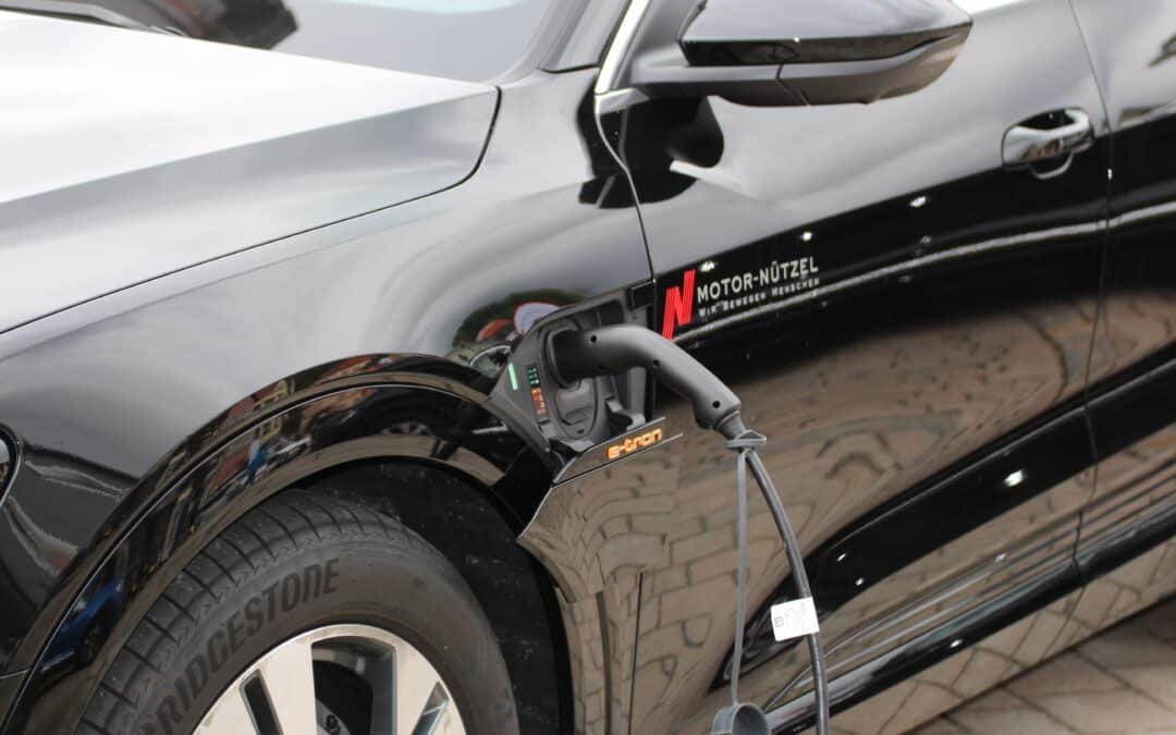 Elektromobilität: Stadtwerke Schweinfurt laden zur Informationsveranstaltung „Laden im Mehrparteienhaus“ ein
