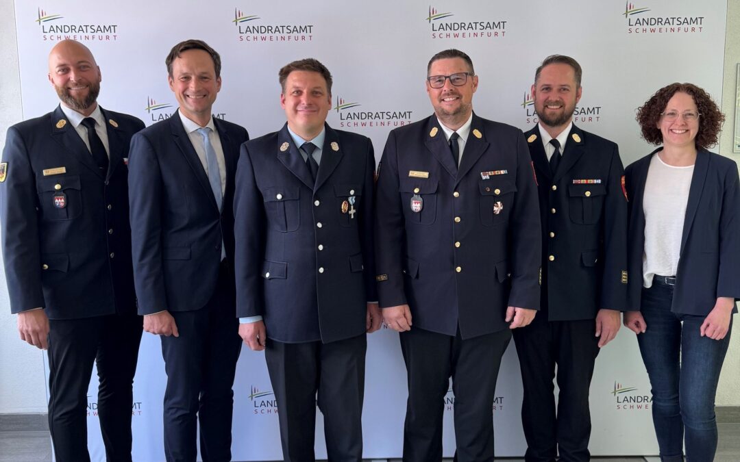 Landrat Florian Töpper bestellt Sebastian Heim als neuen Kreisbrandmeister