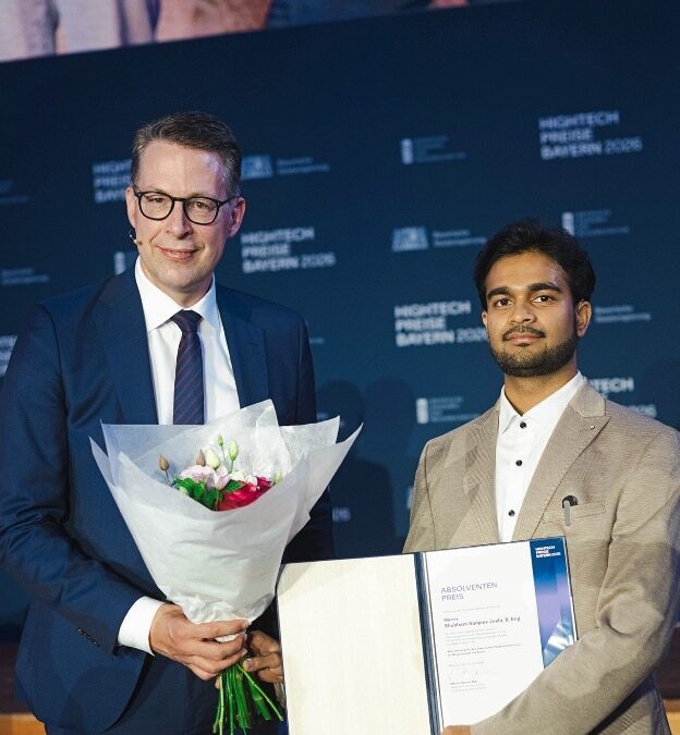 Hightech-Preise Bayern: Schweinfurter THWS-Absolvent wird von Wissenschaftsminister Blume ausgezeichnet