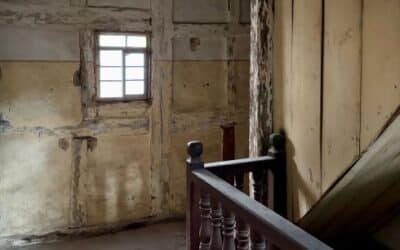Hilfe für Erhalt seltener Holzvertäfelung von 1616 in Bürgerhaus