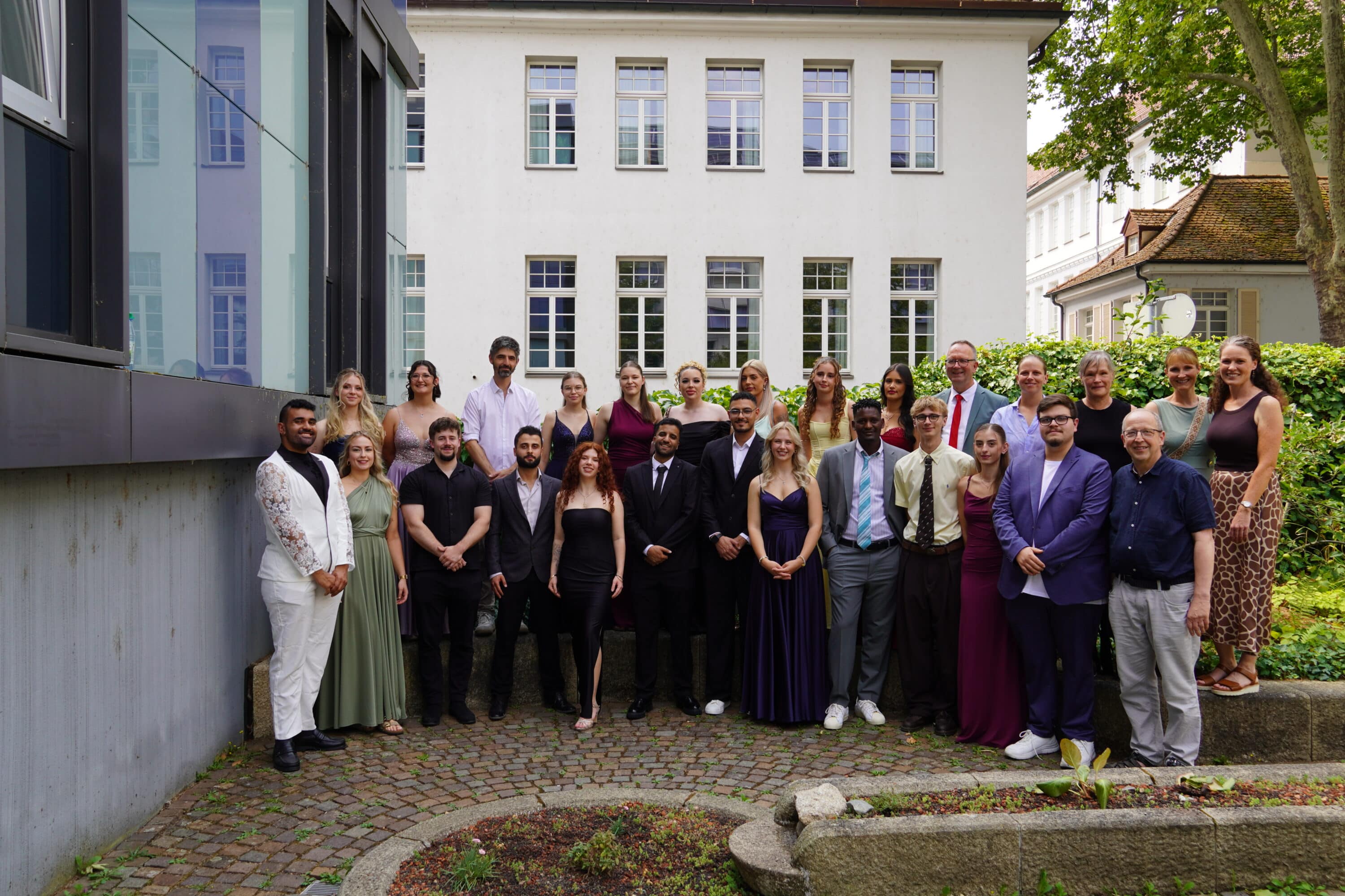 Absolventen_Pflegeschule_Ausbildungsjahrgang2023-2026