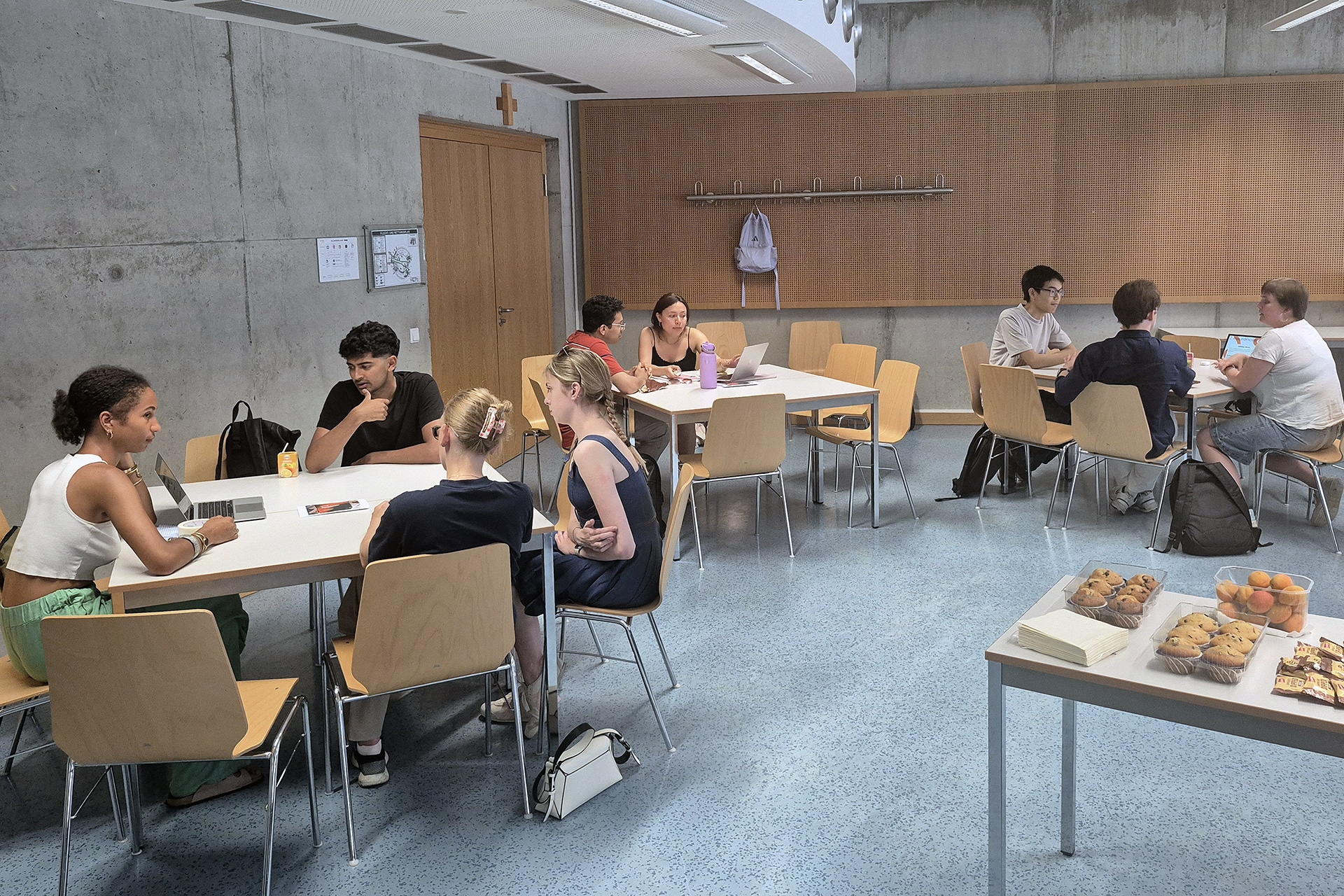 Studierende der Sozialen Arbeit bieten Orientierung