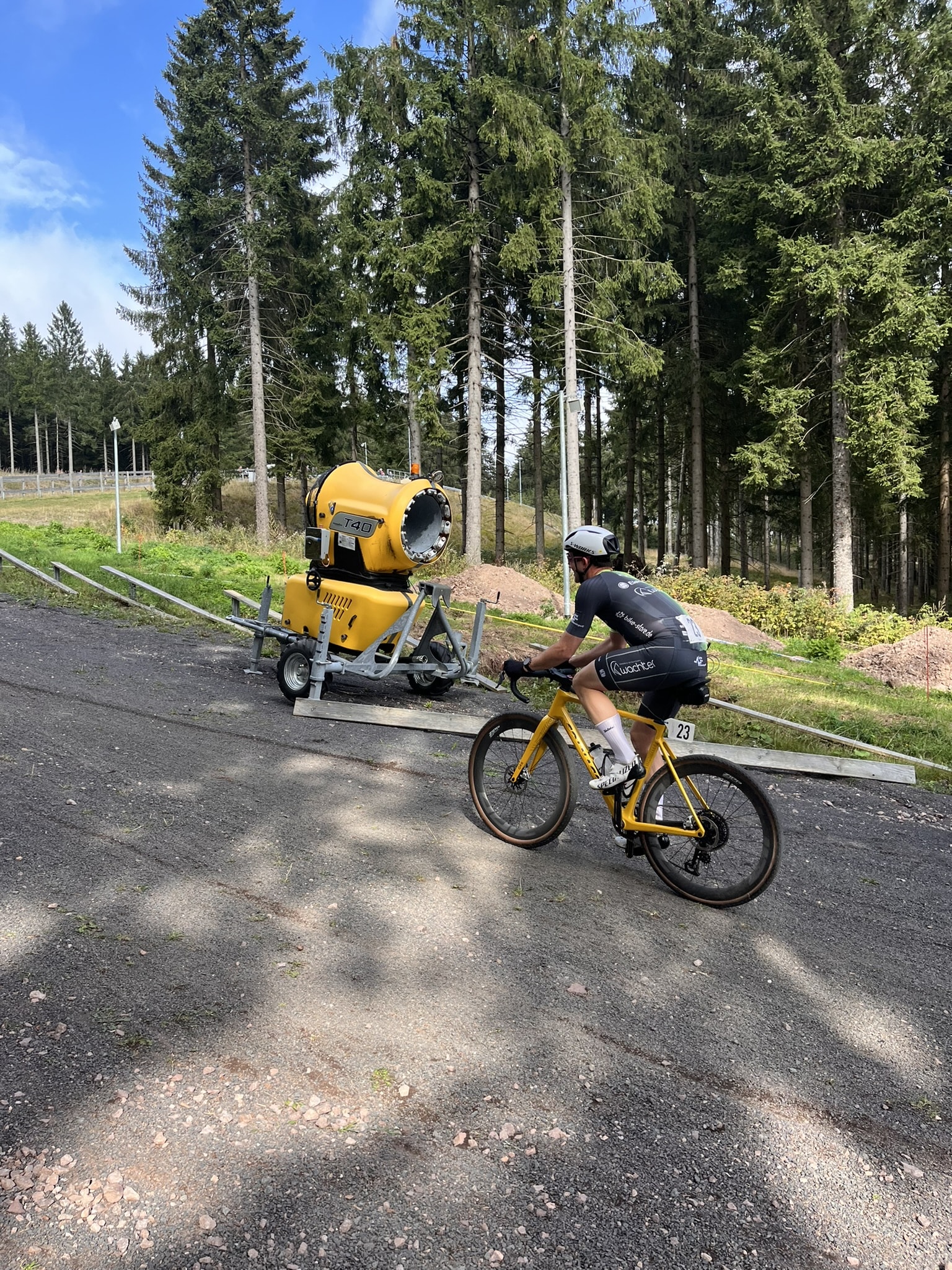 Richter fährt beim Rennsteig Gravel in die Top Ten
